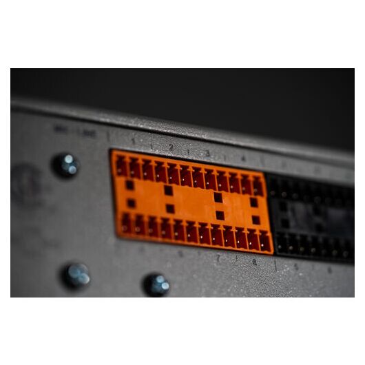CONVERGE PA 460 Audio Power Amplifier, 4 Channel, Half Rack Size, 3 image